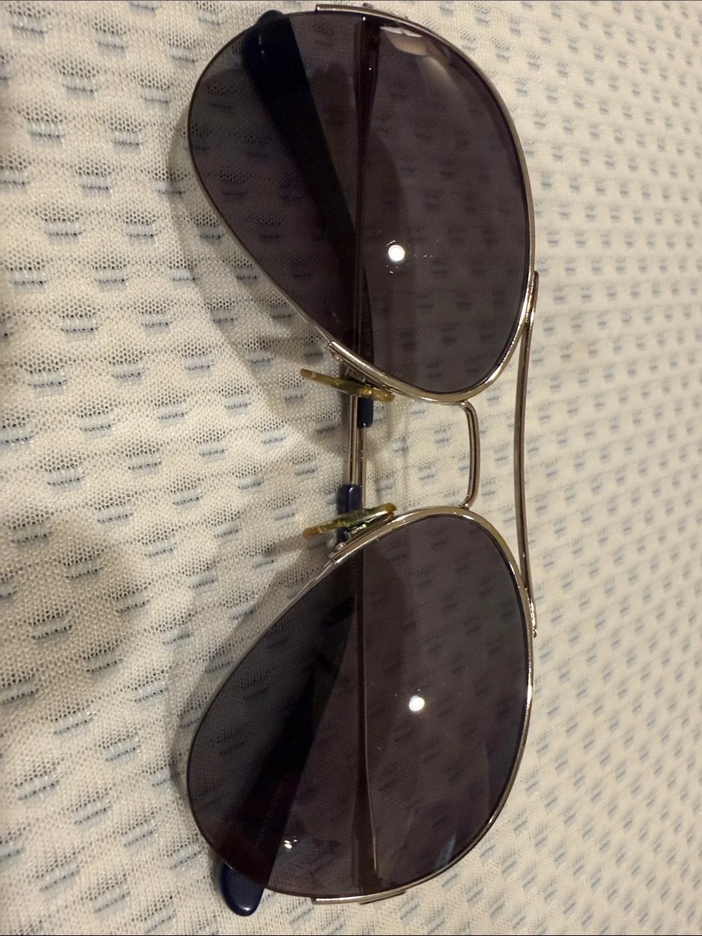 Tory Burch Polarized Aviator Sunglasses w/ bag and Saffiano case